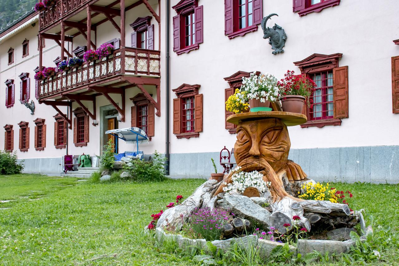 Hotel La Villa Della Regina Gressoney-la-Trinité Exterior photo